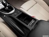  Cup holders photo